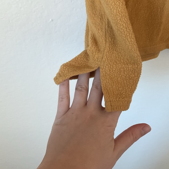 Reverse Fabric Quarter Sleeve - Picture 4 of 7